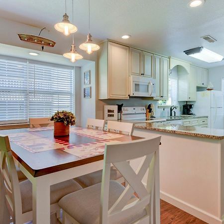Beautiful Branson Getaway-Next To Silver Dollar City &Tablerock-Family Amenities 외부 사진