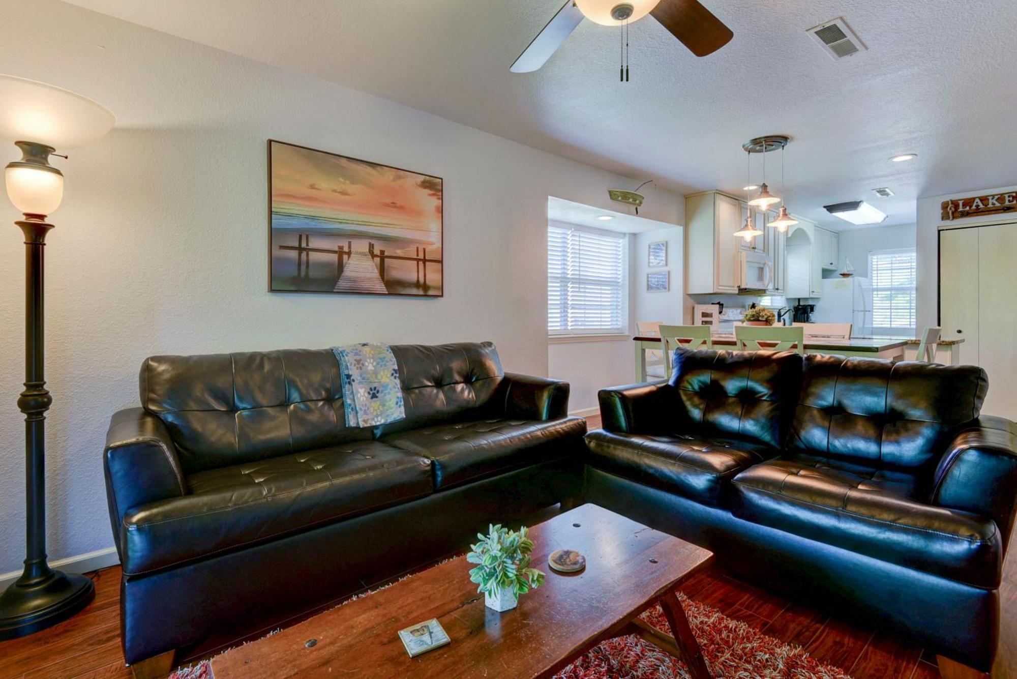 Beautiful Branson Getaway-Next To Silver Dollar City &Tablerock-Family Amenities 외부 사진