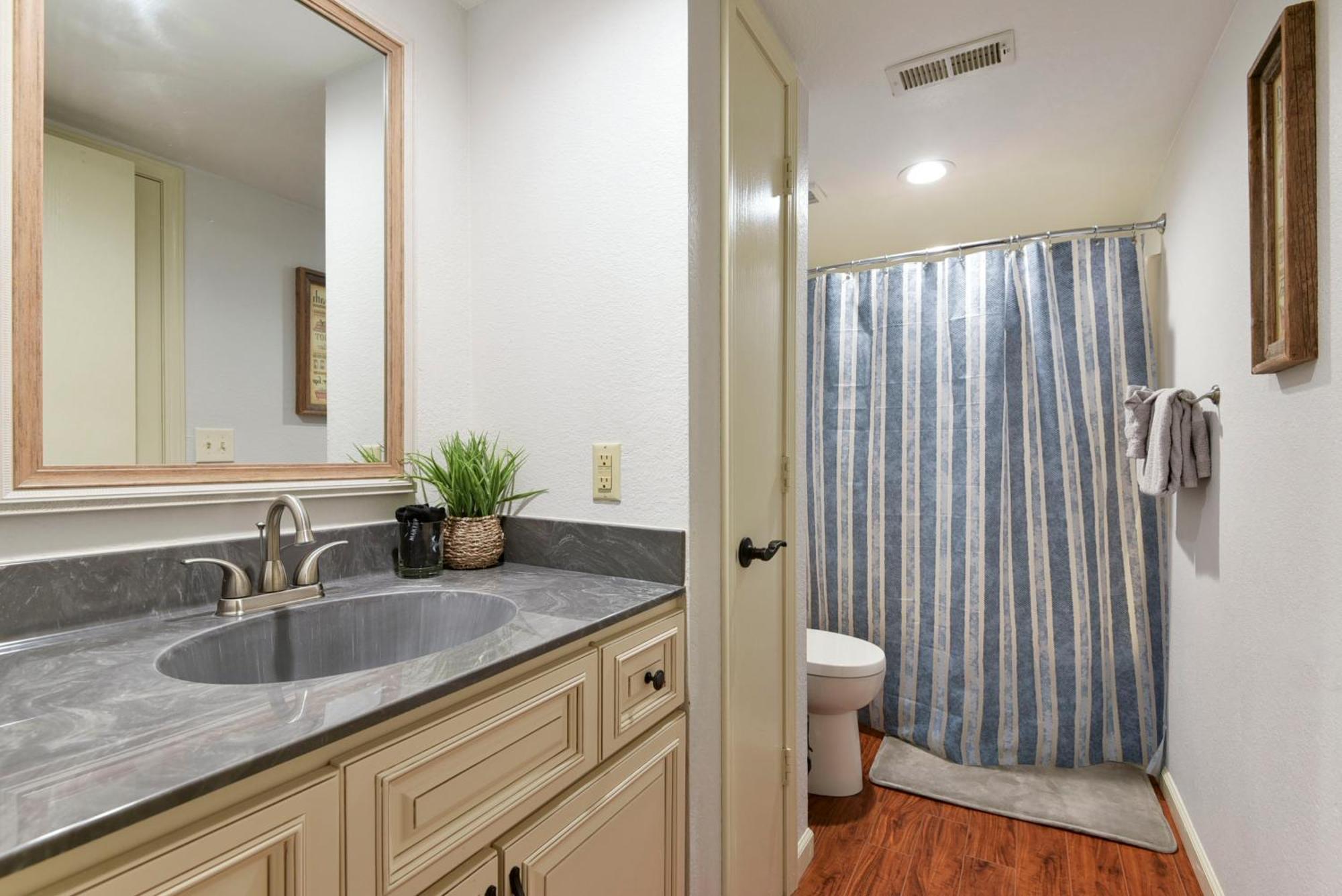 Beautiful Branson Getaway-Next To Silver Dollar City &Tablerock-Family Amenities 외부 사진